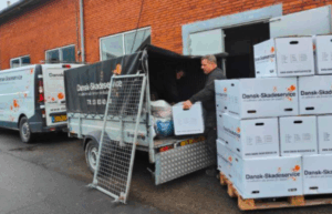 Oprydning og aflevering på genbrugspladsen